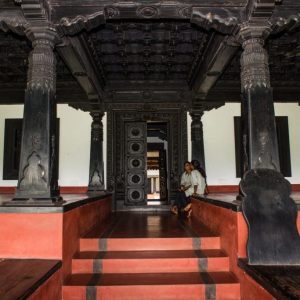 Guthu-Mane